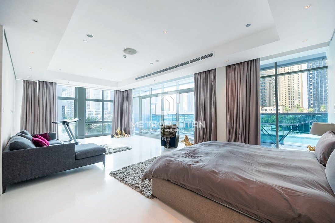 Villa in Dubai Marina / Marsa Dubai, Dubai, United Arab Emirates 3 - 15183218