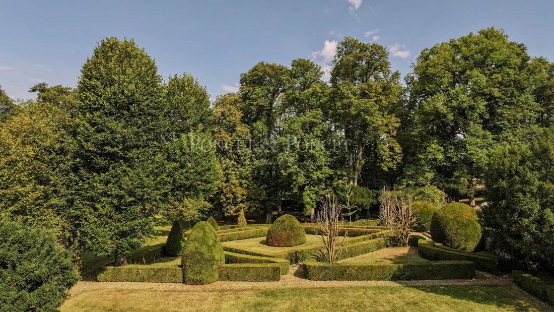 Chateau in Centre Ancien, Rodez, France 5 - 15598638