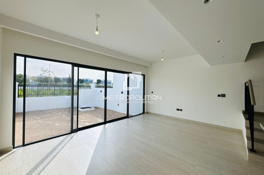 Villa in Al Hebiah 5, Al Hebiah, Dubai 1 - 17669465