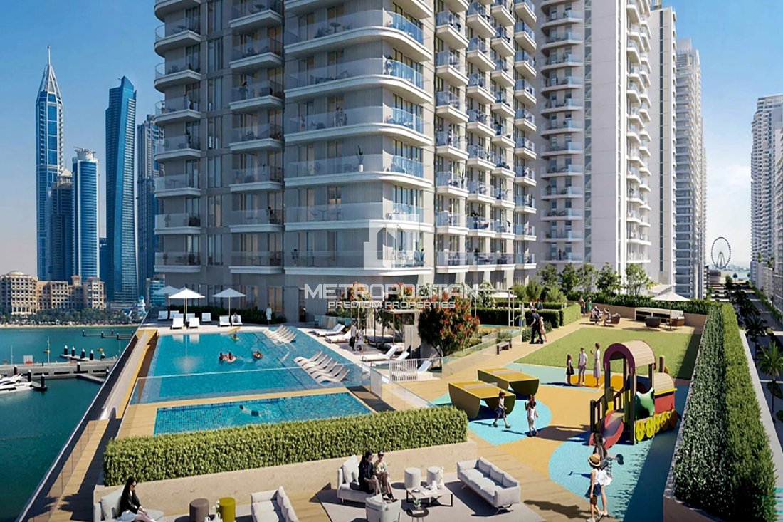 Apartment in Dubai Harbour, Dubai, United Arab Emirates 3 - 15561737
