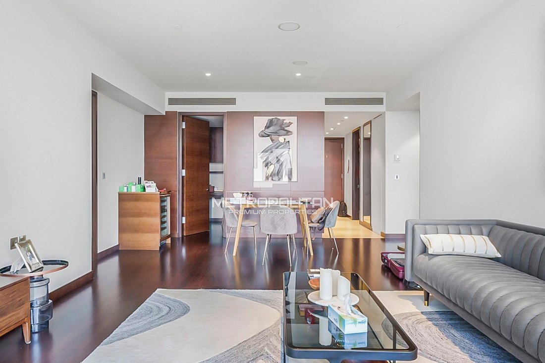 Apartment in Burj Khalifa, Downtown Dubai, Dubai 3 - 15594659
