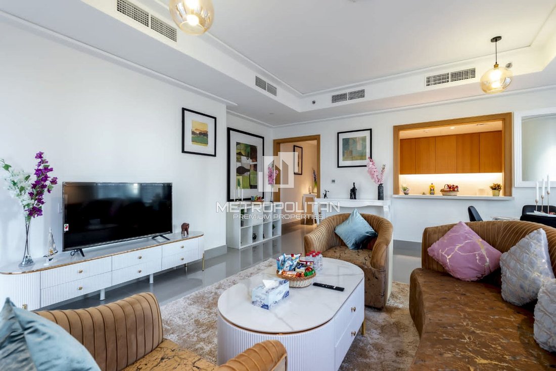 Apartment in Burj Khalifa Lake, Downtown Dubai, Dubai 1 - 15207155