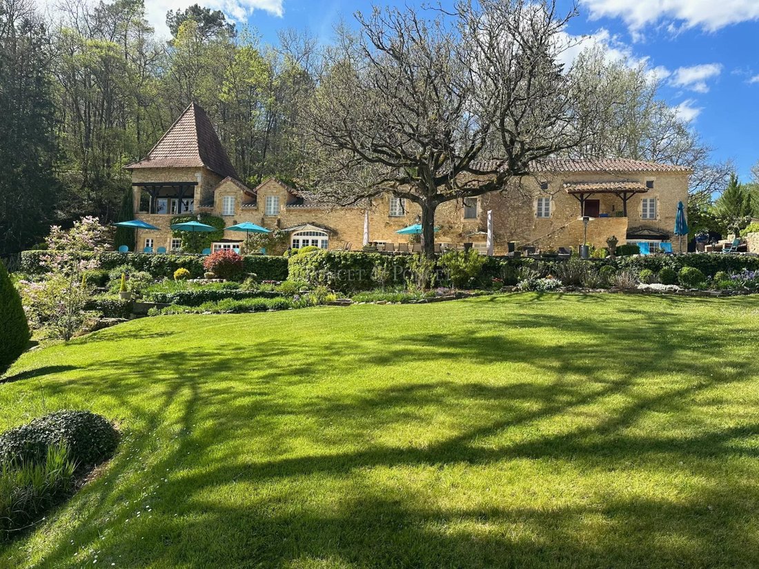 Villa in Saint Georges, Cahors, France 2 - 15174300