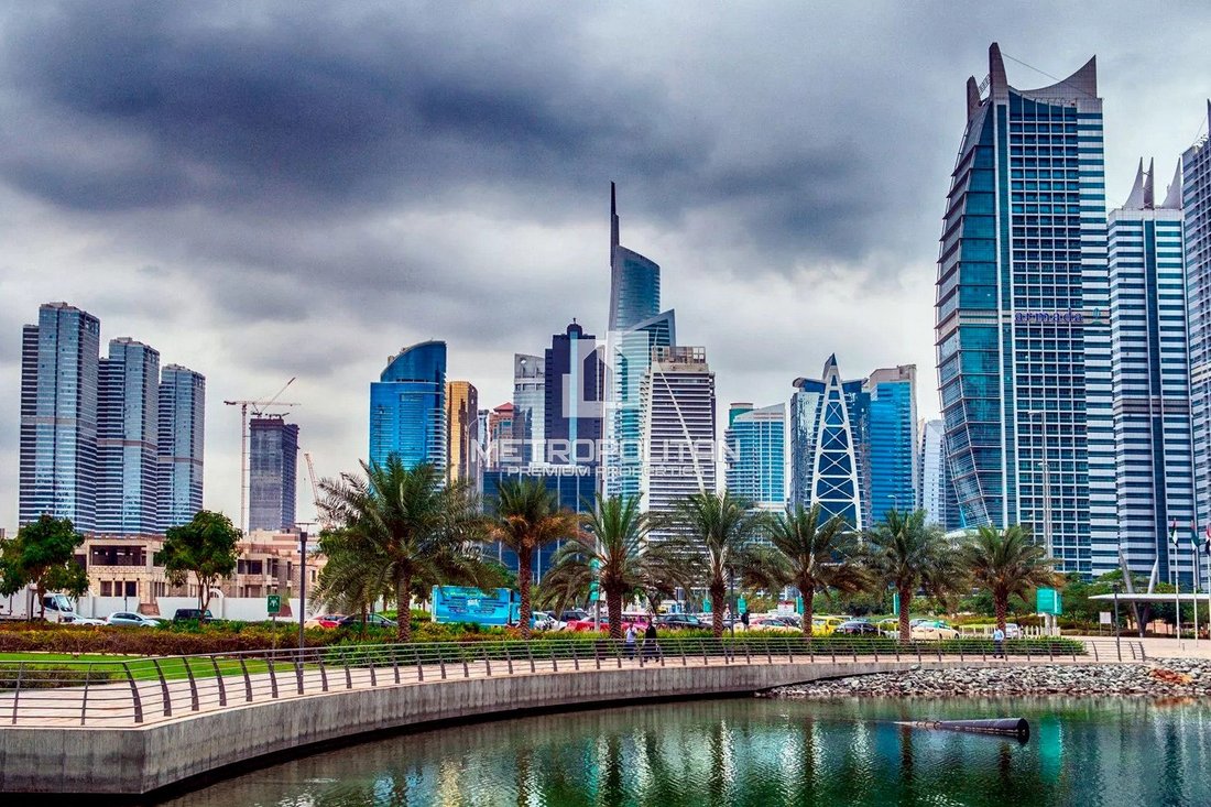 Apartment in Al Thanyah 5, Al Thanyah, Dubai 1 - 15088061