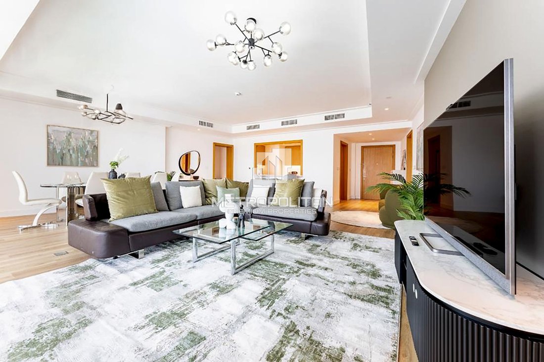 Apartment in Burj Khalifa Lake, Downtown Dubai, Dubai 2 - 17669711