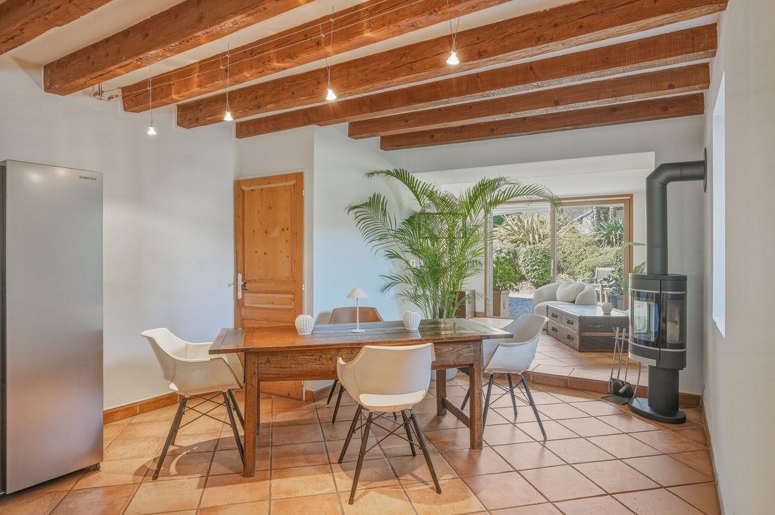 House in Divonne-les-Bains, Auvergne-Rhône-Alpes, France 2 - 17669400