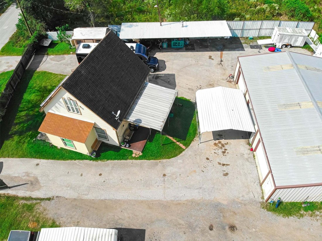 House in Conroe, Texas, United States 2 - 17669384