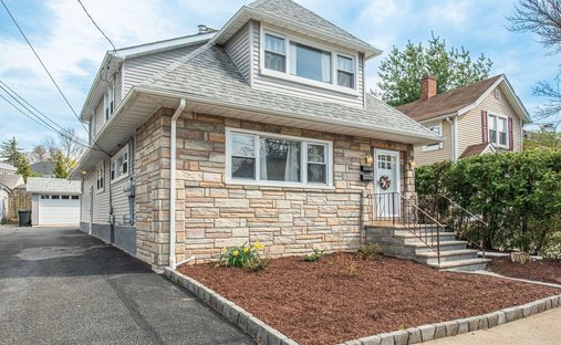 Apartment in Caldwell, New Jersey, United States 1