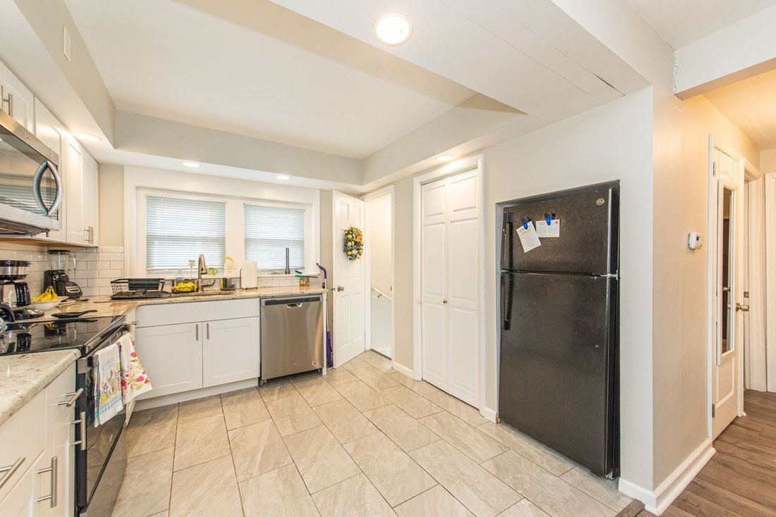 Apartment in Caldwell, New Jersey, United States 2 - 17669385