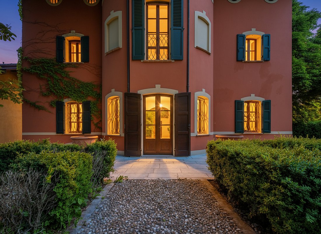 Villa in Quattro Castella, Emilia-Romagna, Italy 4 - 17669609