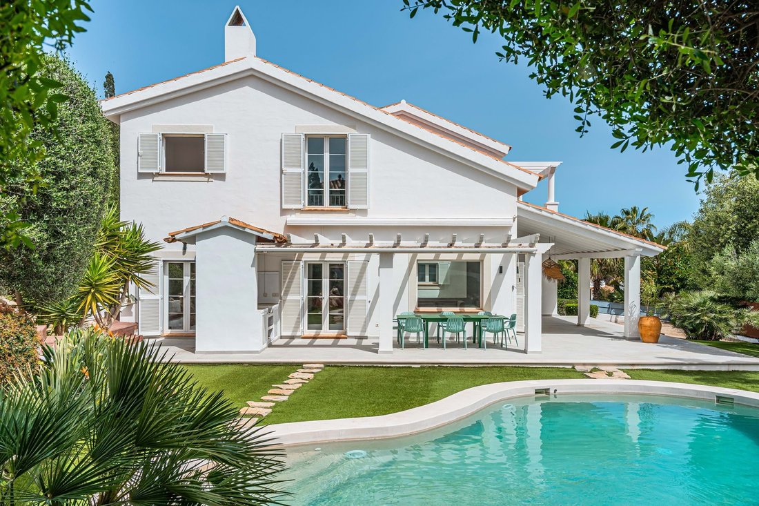 Villa in Rotes Velles, Calvia, Balearic Islands 1 - 17669514