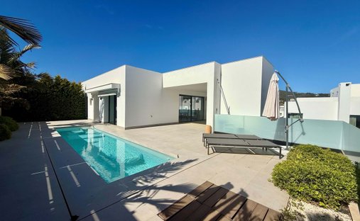 Townhouse en Santa Eulalia del Río, Islas Baleares, España 1