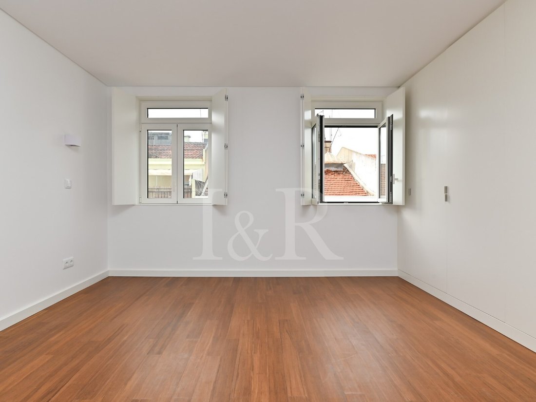 Apartment in Arroios, Lisbon, Portugal 2 - 15906168