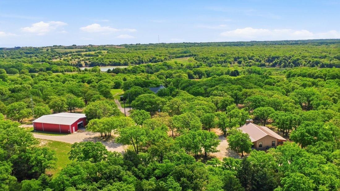 Farm Ranch in Forestburg, Texas, United States 4 - 17674281
