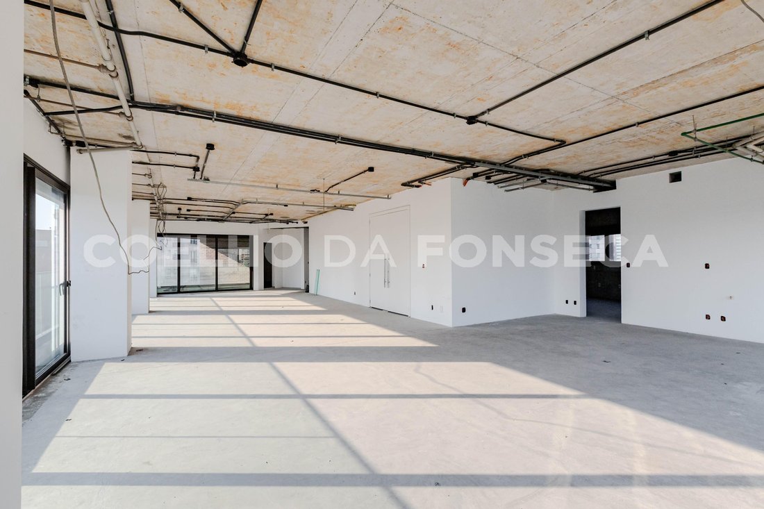 Condo in São Paulo, State of São Paulo, Brazil 5 - 17675264