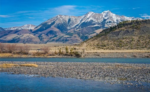 Land in Emigrant, Montana, United States 1