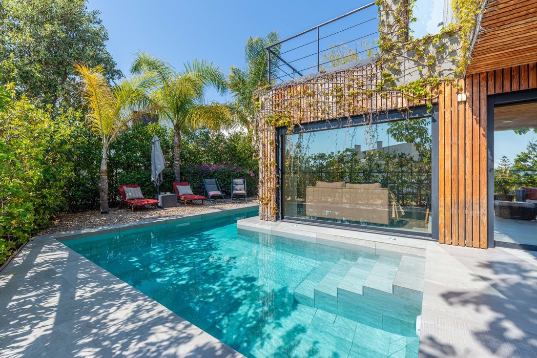 Villa in San Juan de Alicante, Valencian Community, Spain 1 - 17674044