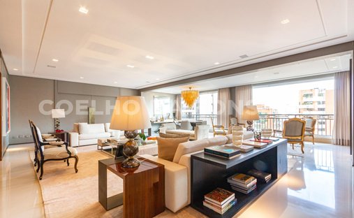 Condo in São Paulo, State of São Paulo, Brazil 1