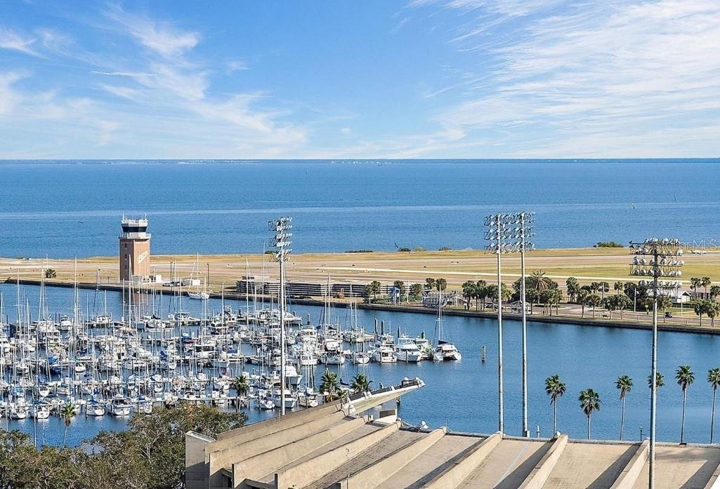 Condo in St. Petersburg, Florida, United States 1 - 17674396