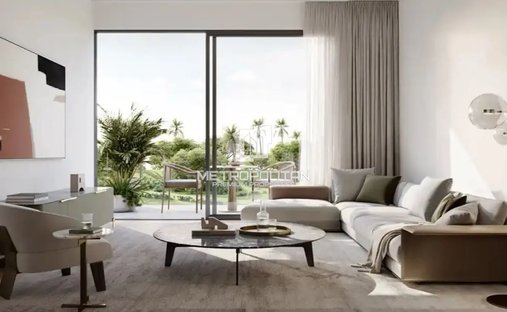 Apartment in Hadaeq Sheikh Mohammed Bin Rashid, Dubai, United Arab Emirates 1
