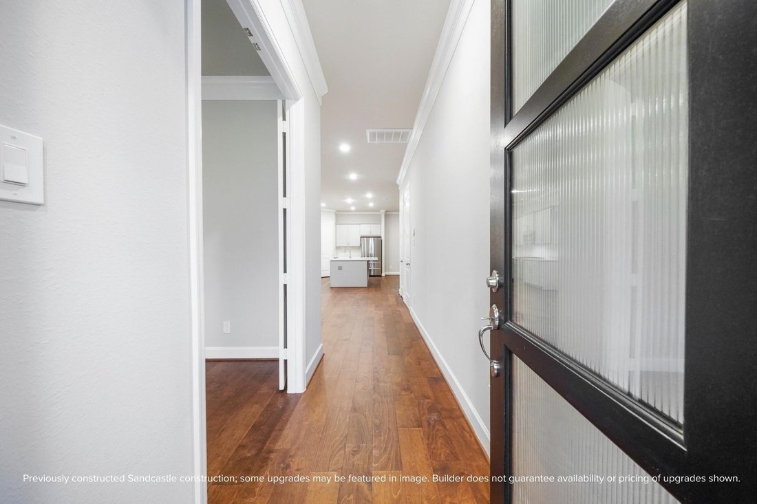 House in Houston, Texas, United States 3 - 17670300