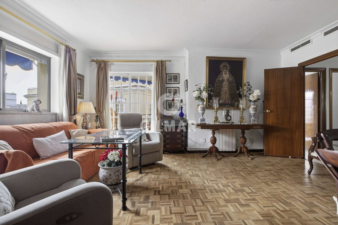Apartment in Casco Antiguo, Seville, Spain 5 - 17669862