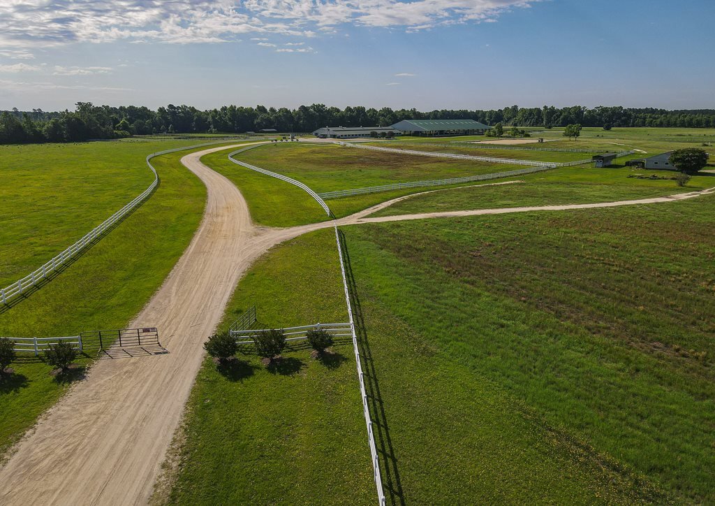Farm Ranch in Laurinburg, North Carolina, United States 2 - 17675014