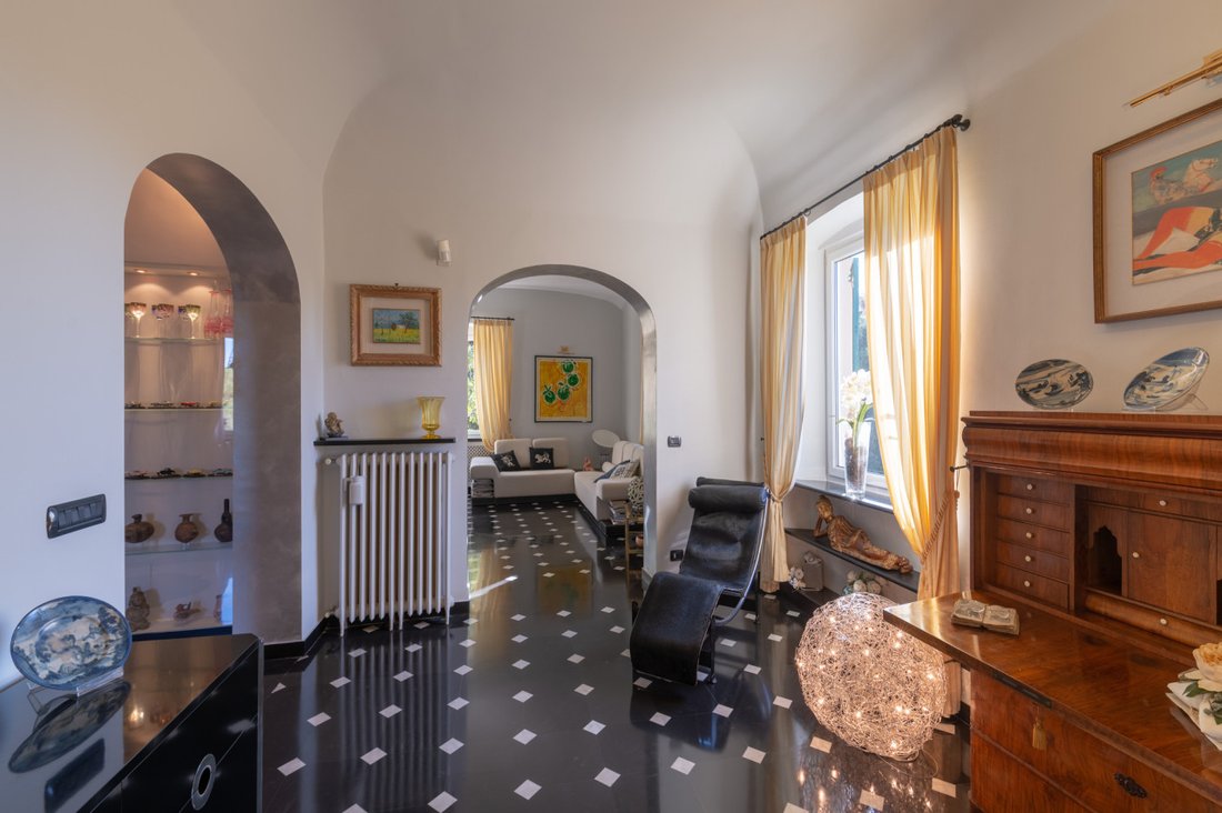 Apartment in City Center, Genoa, Liguria 3 - 17670945