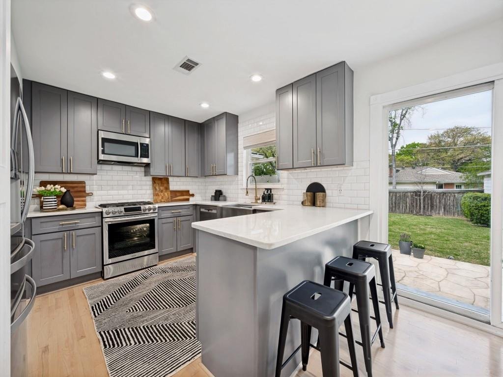 House in Dallas, Texas, United States 2 - 17670435
