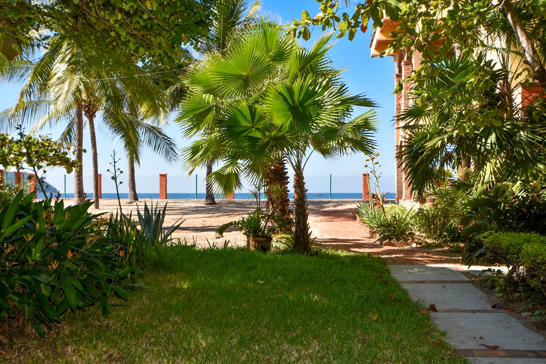 House in Rincón de Guayabitos, Nayarit, Mexico 2 - 17675023