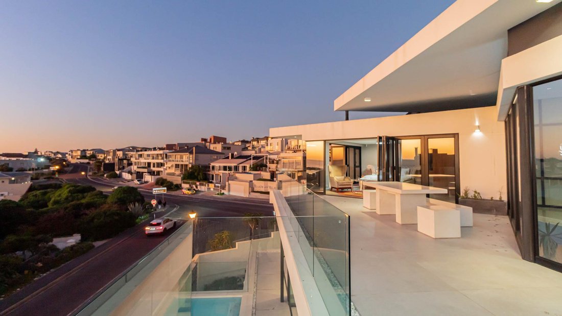 House in Blouberg, Western Cape, South Africa 5 - 17670538