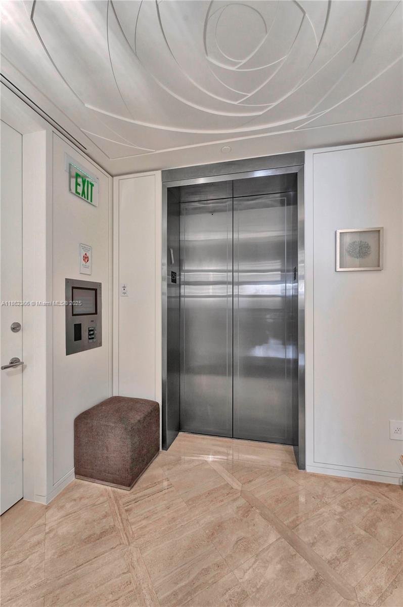 Condo in Bal Harbour, Florida, United States 5 - 17670318