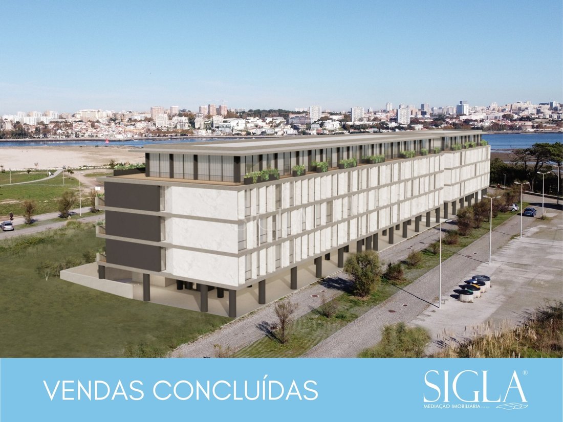 Apartment in Canidelo, Porto District, Portugal 1 - 16600579