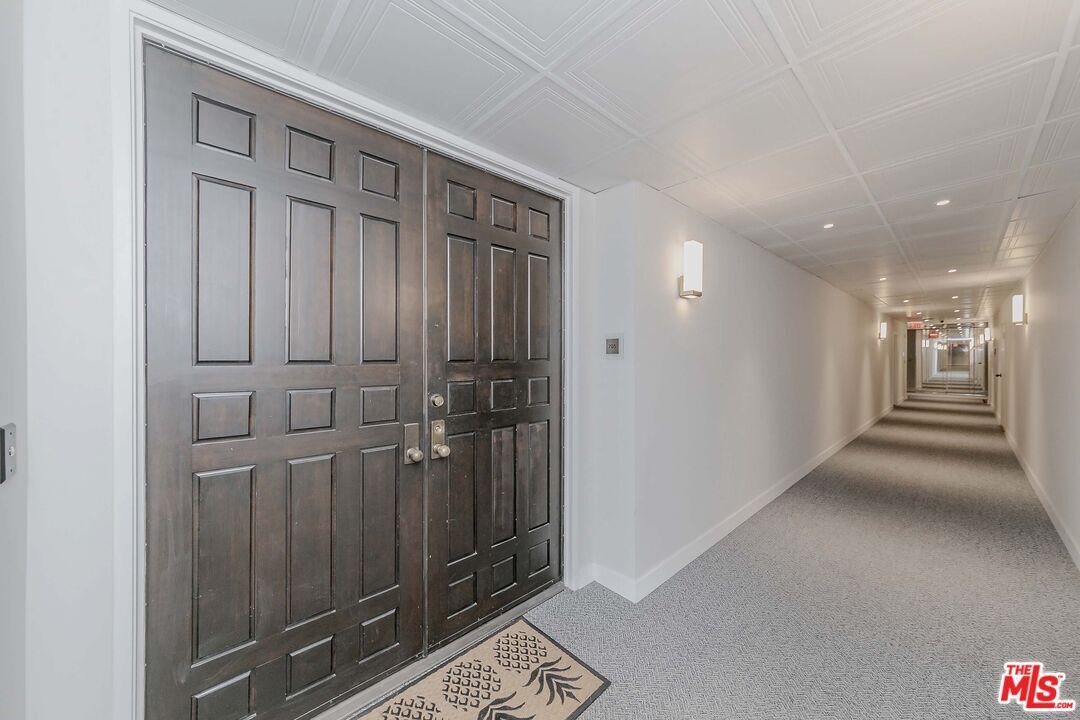 Condo in Los Angeles, California, United States 2 - 17674304