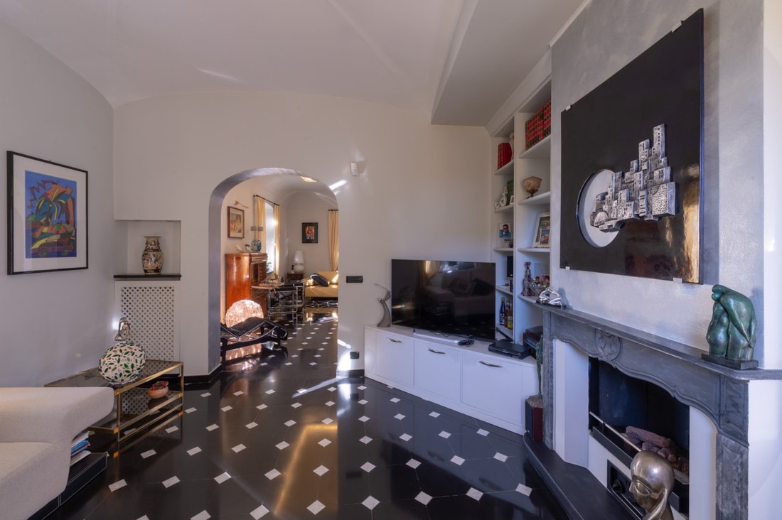 Apartment in City Center, Genoa, Liguria 2 - 17670945