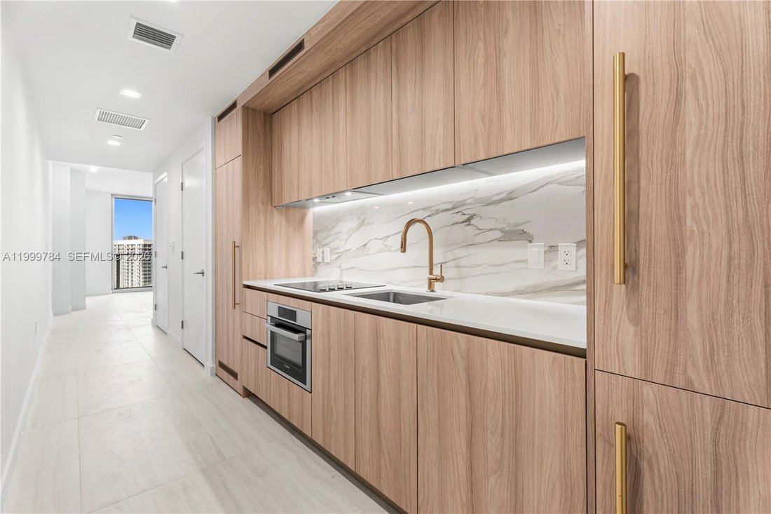 Condo in Miami, Florida, United States 3 - 17671059
