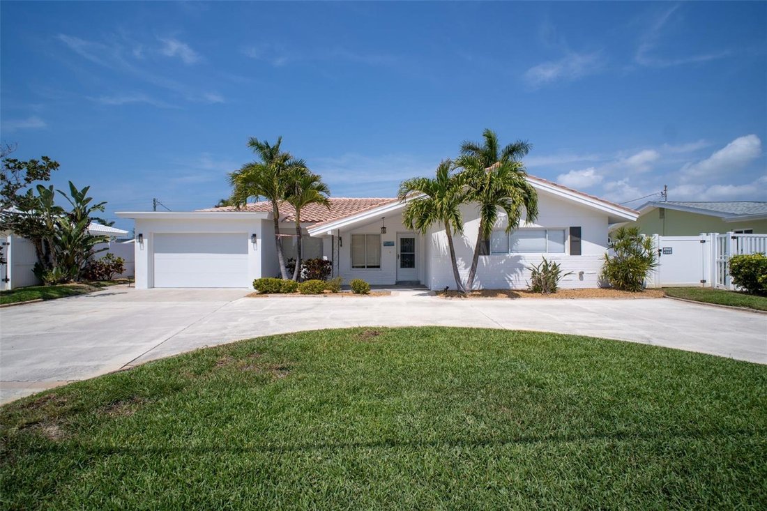 House in St. Pete Beach, Florida, United States 2 - 17674360