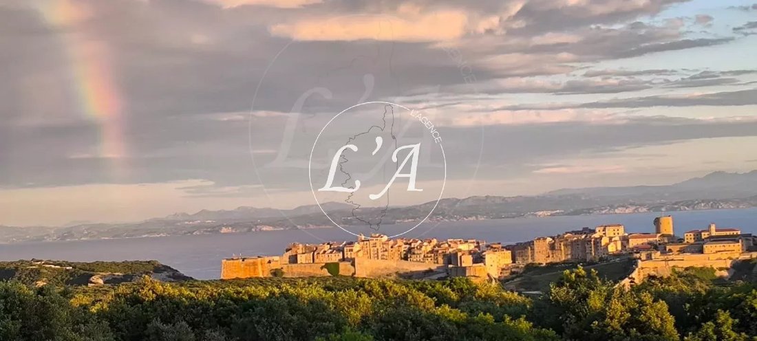 Villa in Bonifacio / Bunifaziu, Corsica, France 1 - 17670931