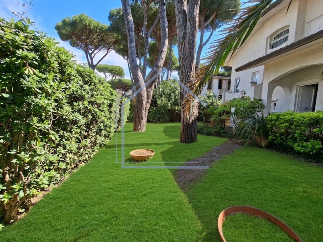 Country House in Lido di Camaiore, Camaiore, Tuscany 3 - 17673462