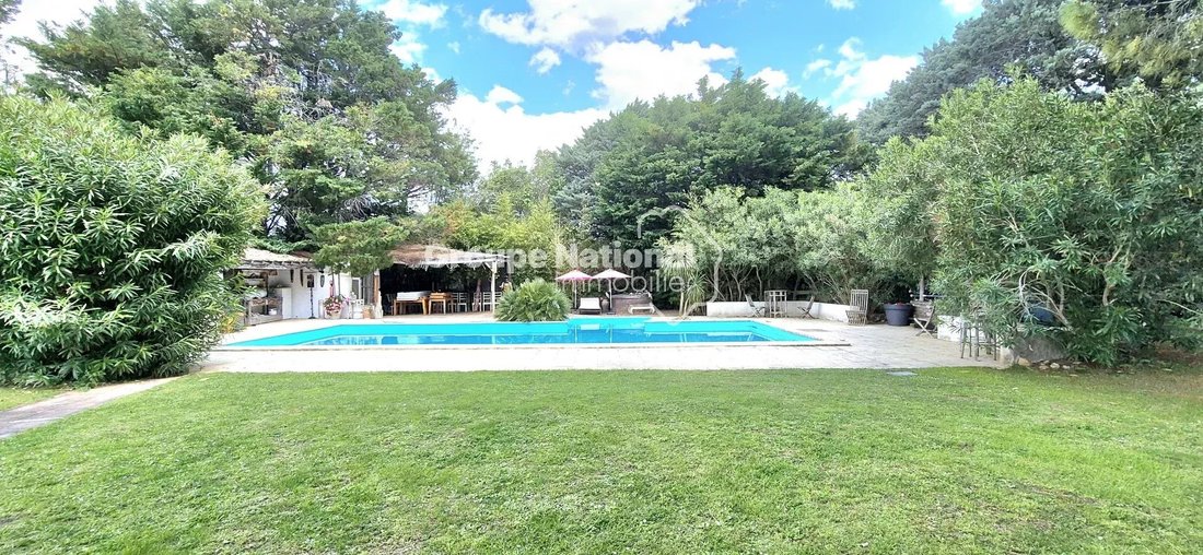 House in Mouriès, Provence-Alpes-Côte d'Azur, France 3 - 14280471