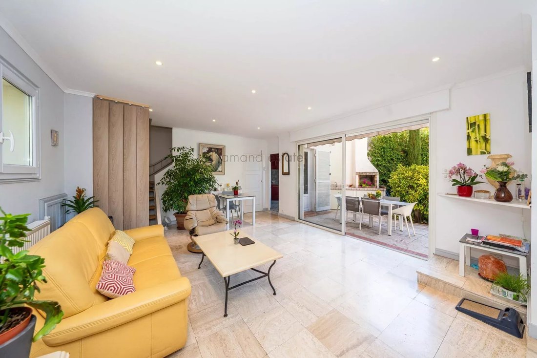 Townhouse in Cannes, Provence-Alpes-Côte d'Azur, France 4 - 17669839