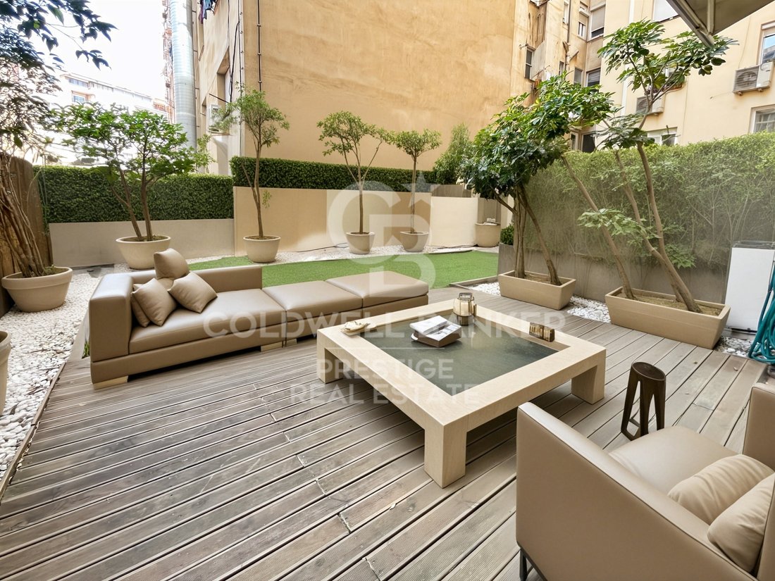 Apartment in Eixample, Barcelona, Spain 3 - 17674074