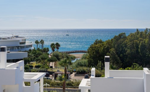Penthouse in Estepona, Andalusia, Spain 1