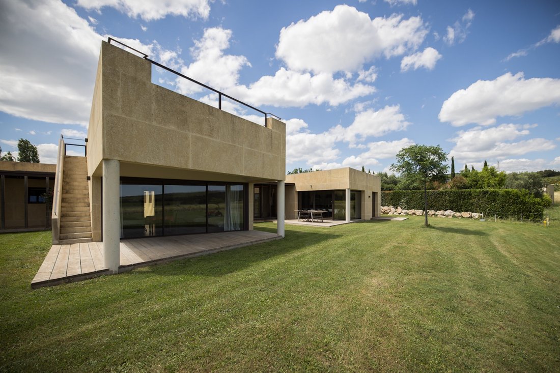 House in Vers-Pont-du-Gard, Occitania, France 3 - 17092054