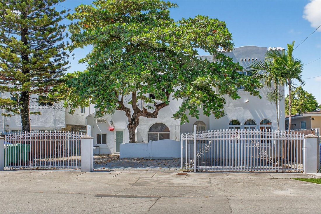 House in Miami, Florida, United States 1 - 17672361