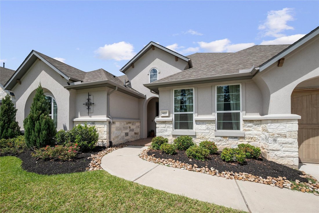 House in Pinehurst, Texas, United States 3 - 17670326