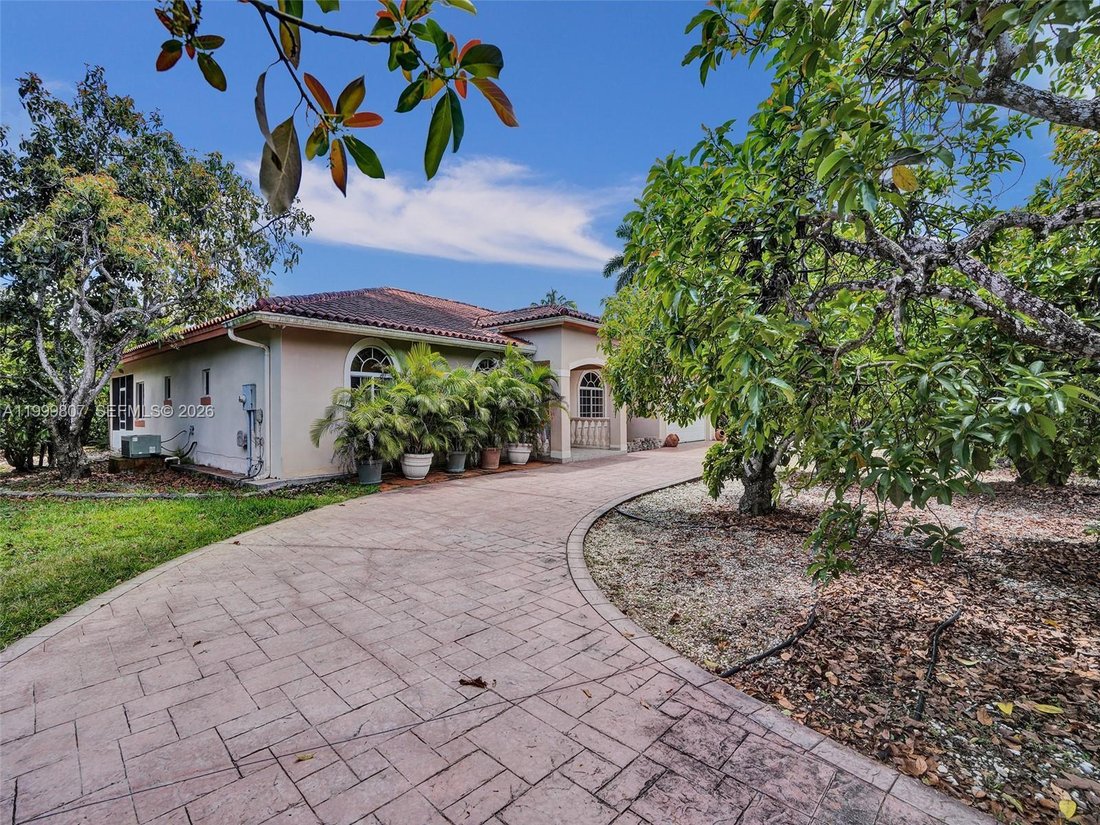 House in Miami, Florida, United States 4 - 17672367