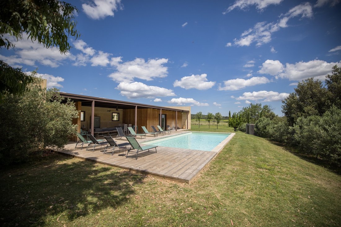 House in Vers-Pont-du-Gard, Occitania, France 4 - 17092054