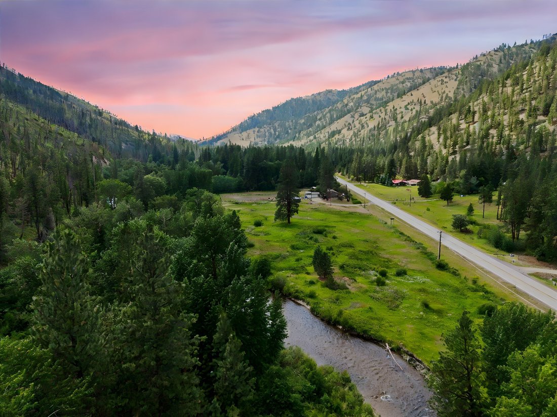 House in Lolo, Montana, United States 1 - 17674226