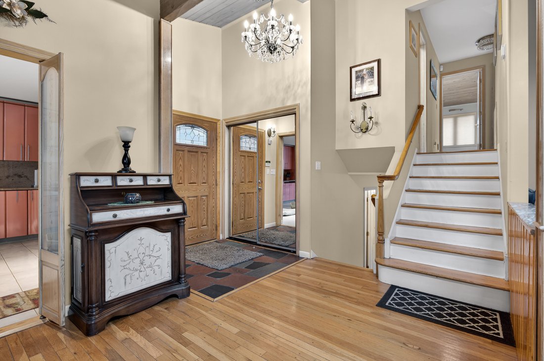 House in East Norwich, New York, United States 3 - 17656672
